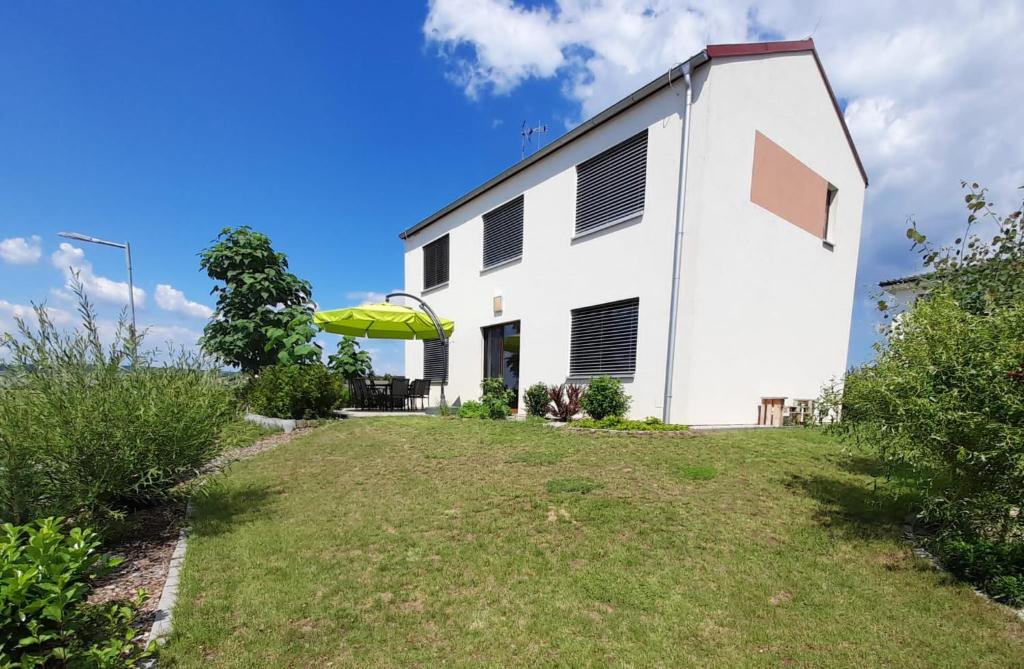 Ogród w obiekcie apartmán U Rané BOBULE