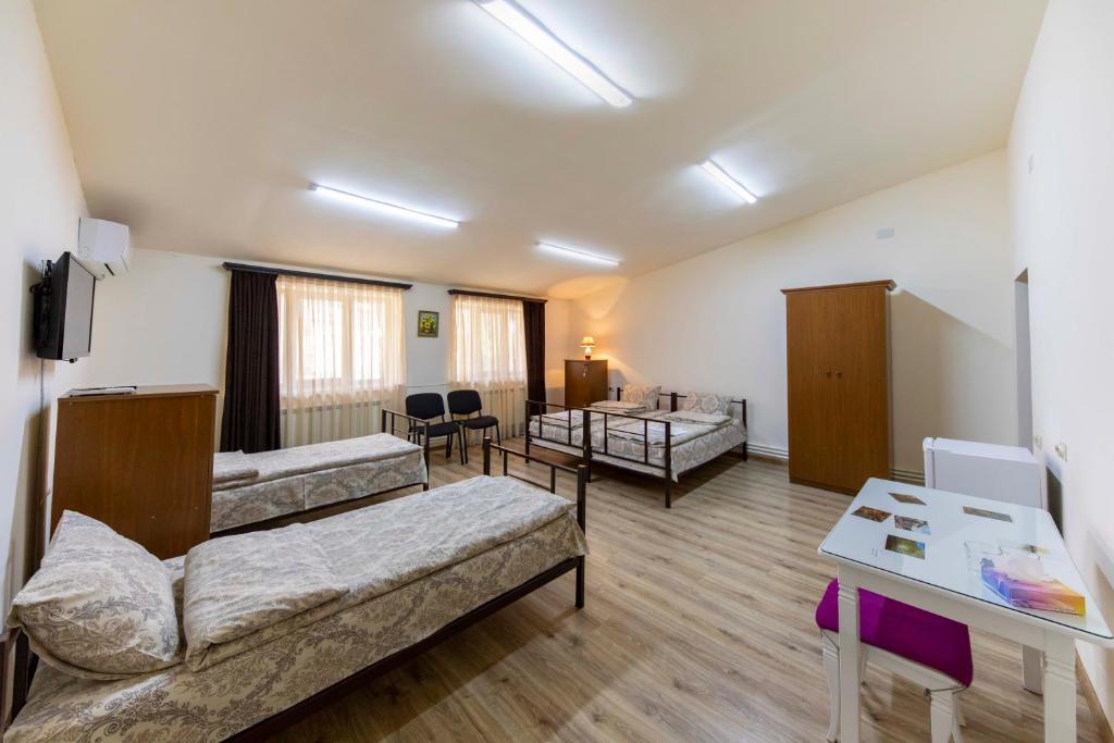 Tatev Hotel and Tours - Comfort Quadruple Room
