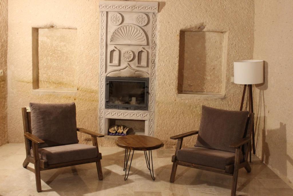 Helike Cave Suites - 10