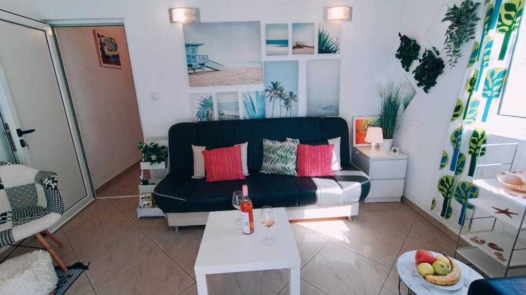 Posezení v ubytování Beach apartment with Beach chairs n.1