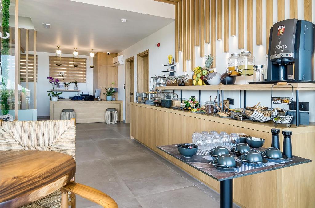 SAVUS Boutique Hotel - 4