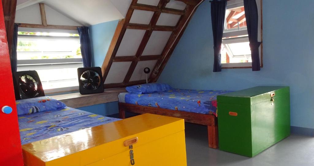 Un lugar para sentarse en Threshershack Inn
