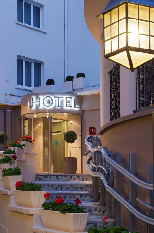 Timhotel Opéra Blanche Fontaine - Resim 14