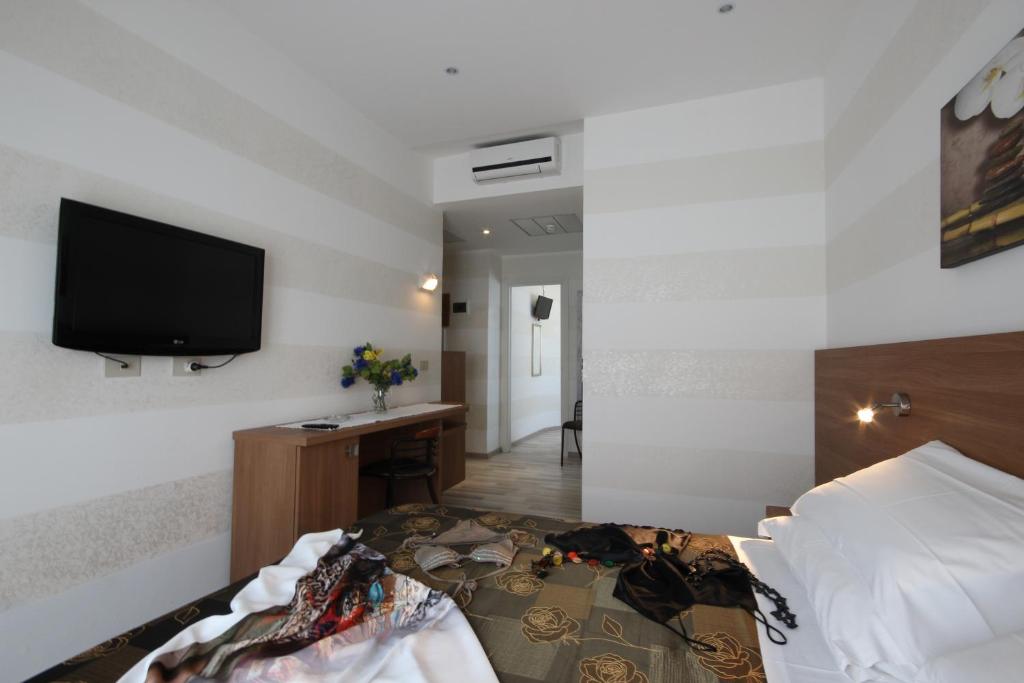 TV a/nebo společenská místnost v ubytování Hotel Arabel