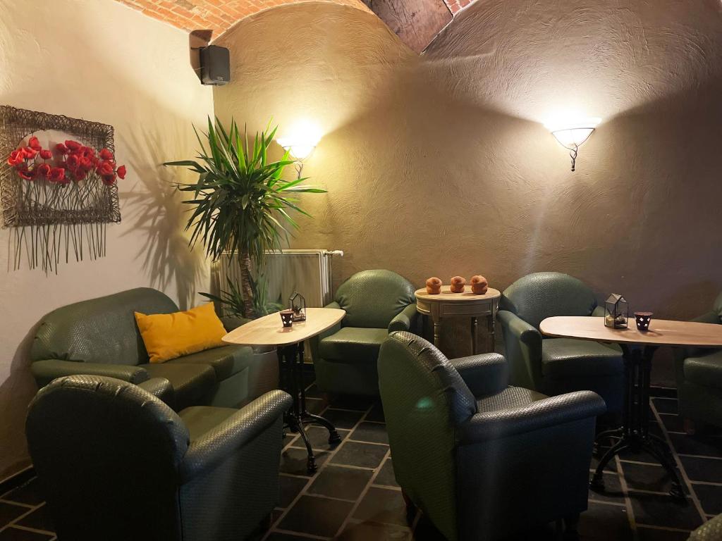 Posezení v ubytování Hotel het Elsland