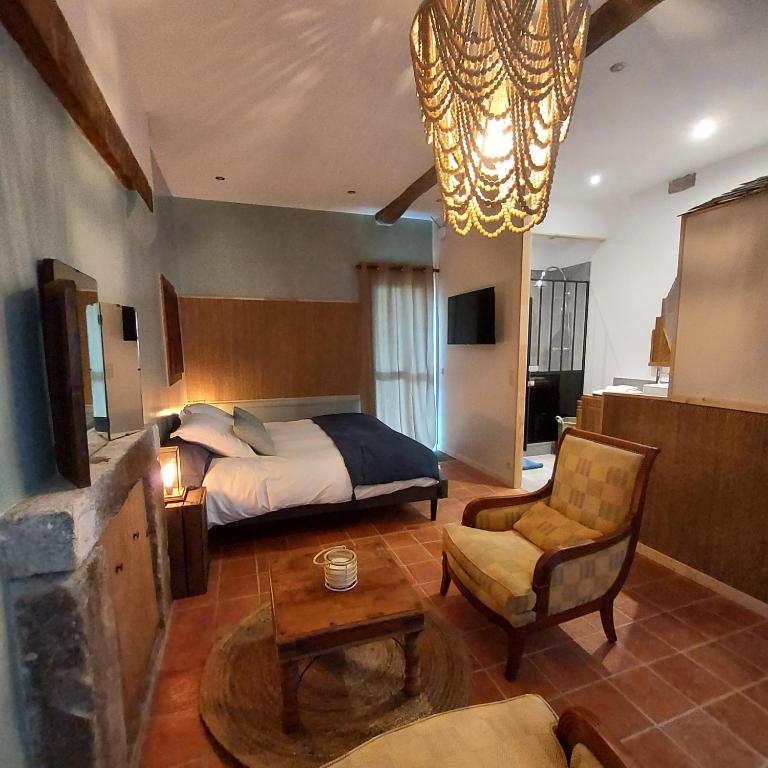 Les Chambres du Château du Rozel - Double Room With Garden View