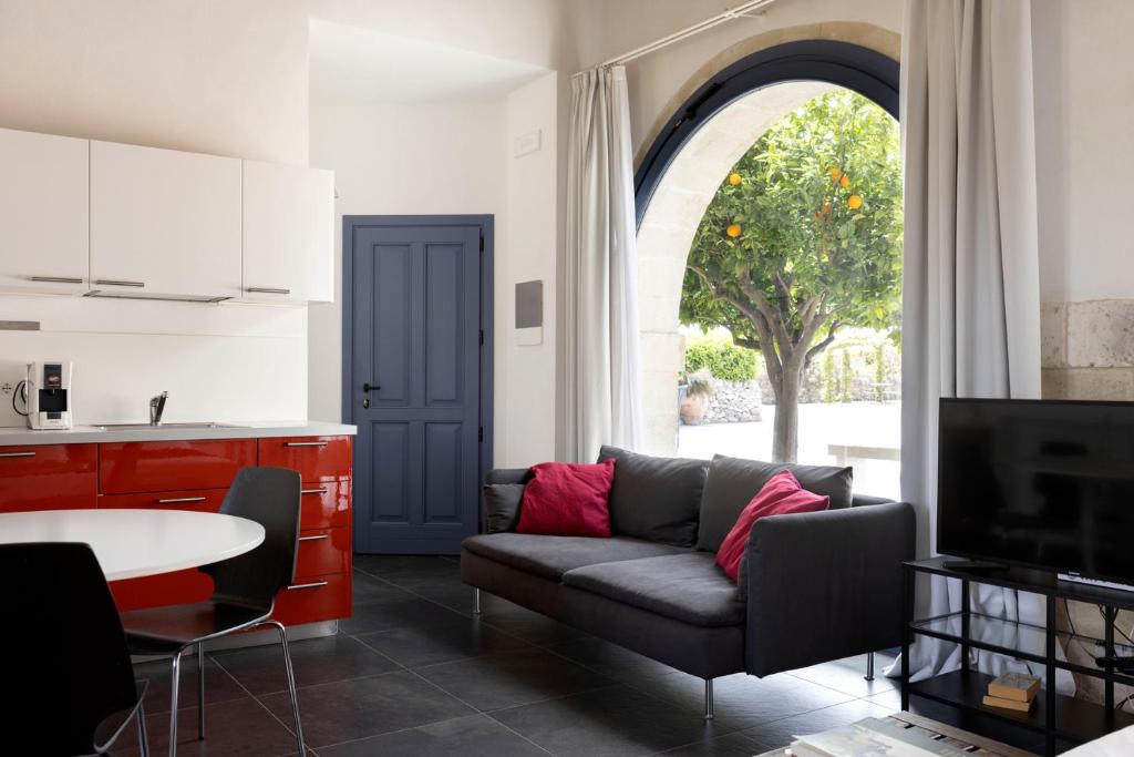 Posezení v ubytování Masseria del Carrubo