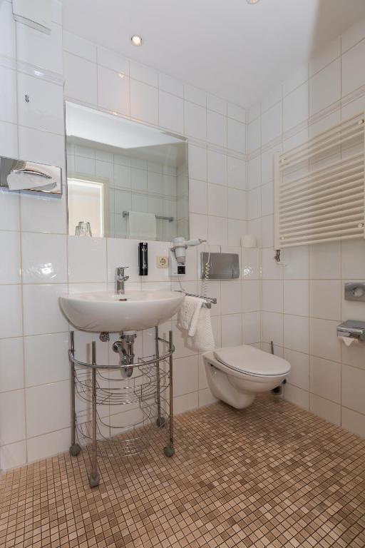 Koupelna v ubytování Hotel Zum Bär