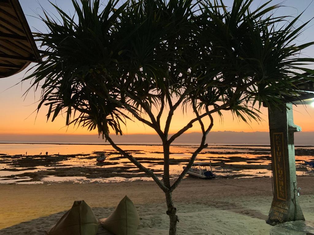 Ketut Losmen Bungalows Lembongan - 5