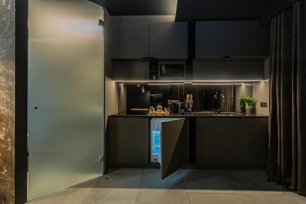 Apartaestudios Evolution Luxury - Resim 21