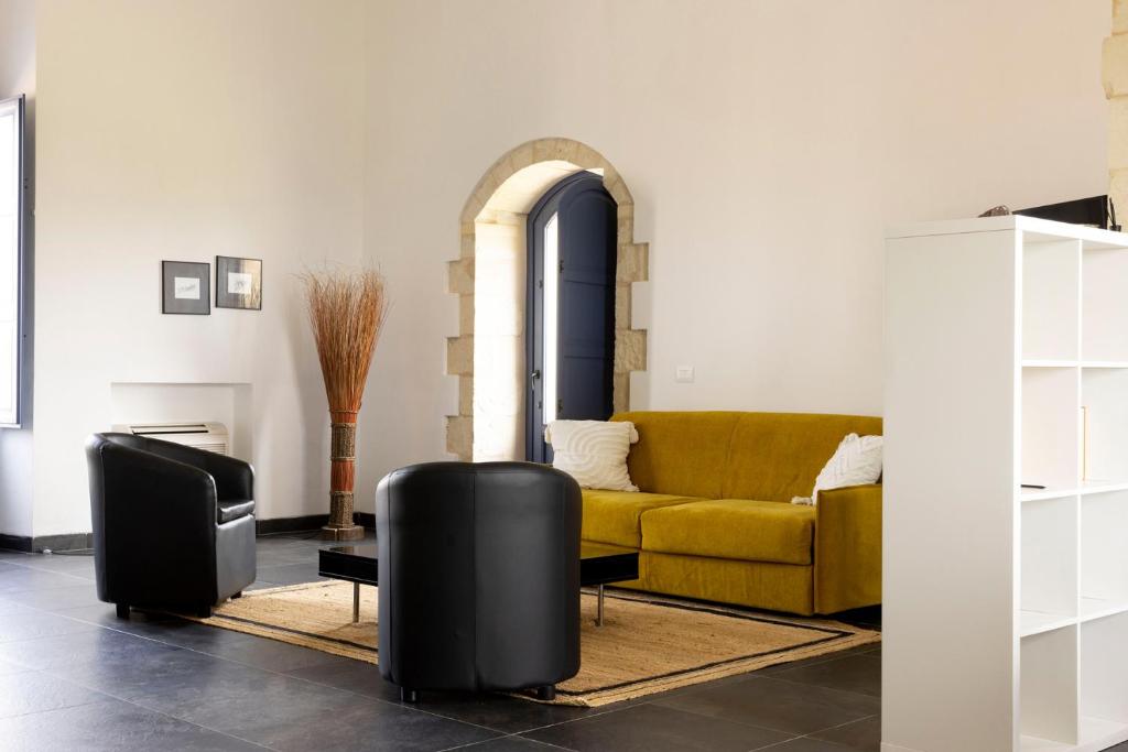 Posezení v ubytování Masseria del Carrubo