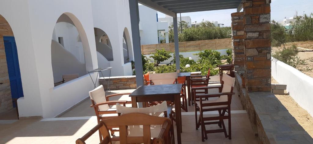 Patio alebo iná vonkajšia časť ubytovania Ioanna Apartments