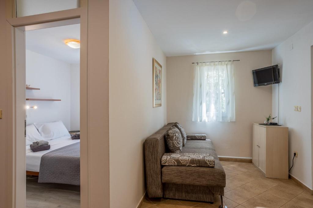 Posteľ alebo postele v izbe v ubytovaní Compelx with detached house and spacious apartment