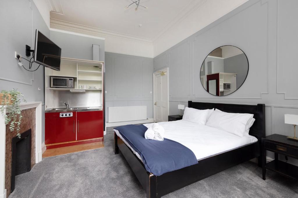 JOIVY Haymarket - Resim 19