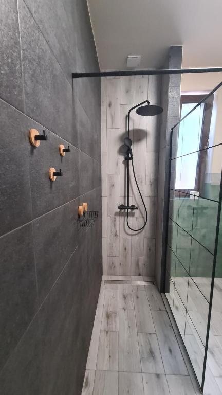 Urocze Apartamenty na Wsi - Apartamento De Una Habitación