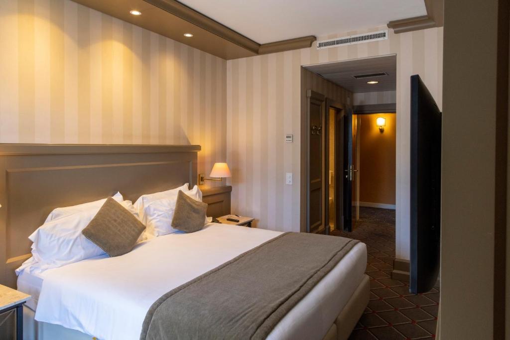 
Superior Single Room
