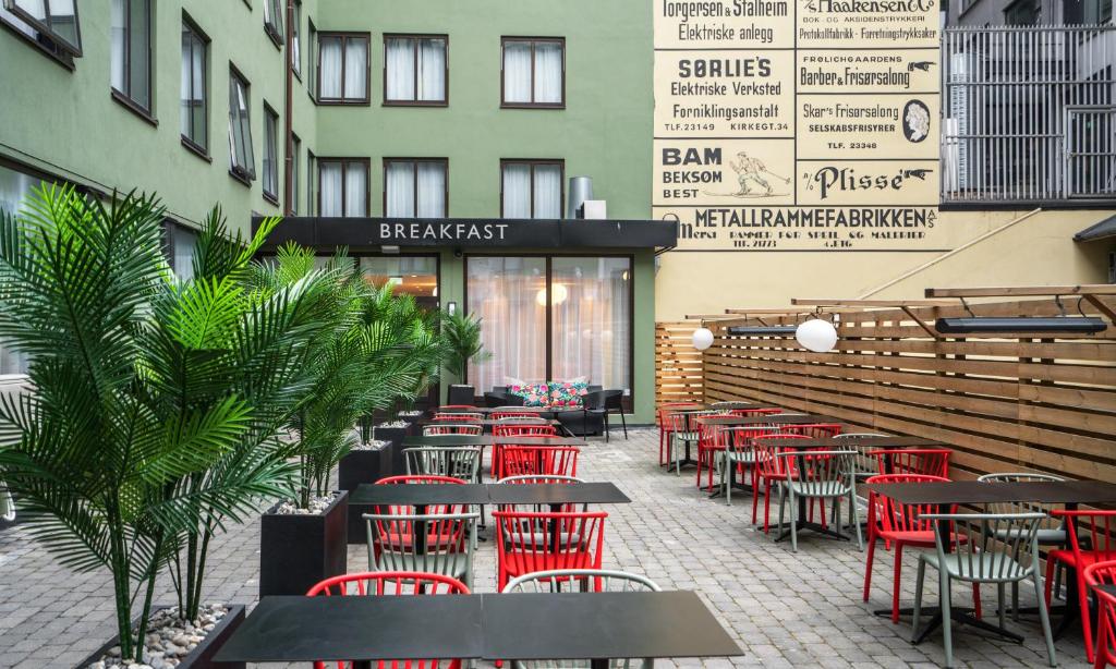 Restaurace v ubytování Thon Hotel Astoria