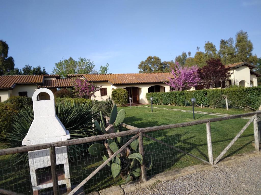 Сад в Residence LA CANOVA