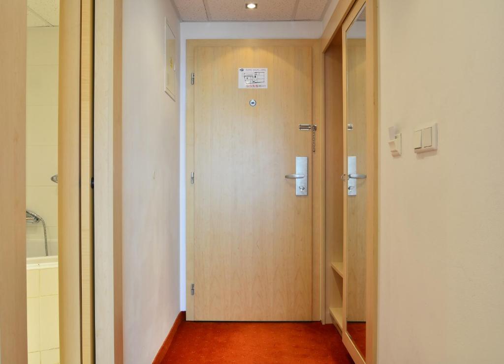 Olympik Artemis - Resim 16