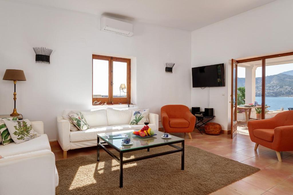 TV a/nebo společenská místnost v ubytování Casa Arevale