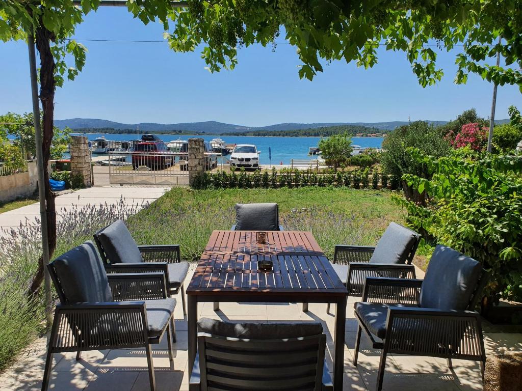 Apartments Villa Oliva, Turanj Updated 2024 Prices