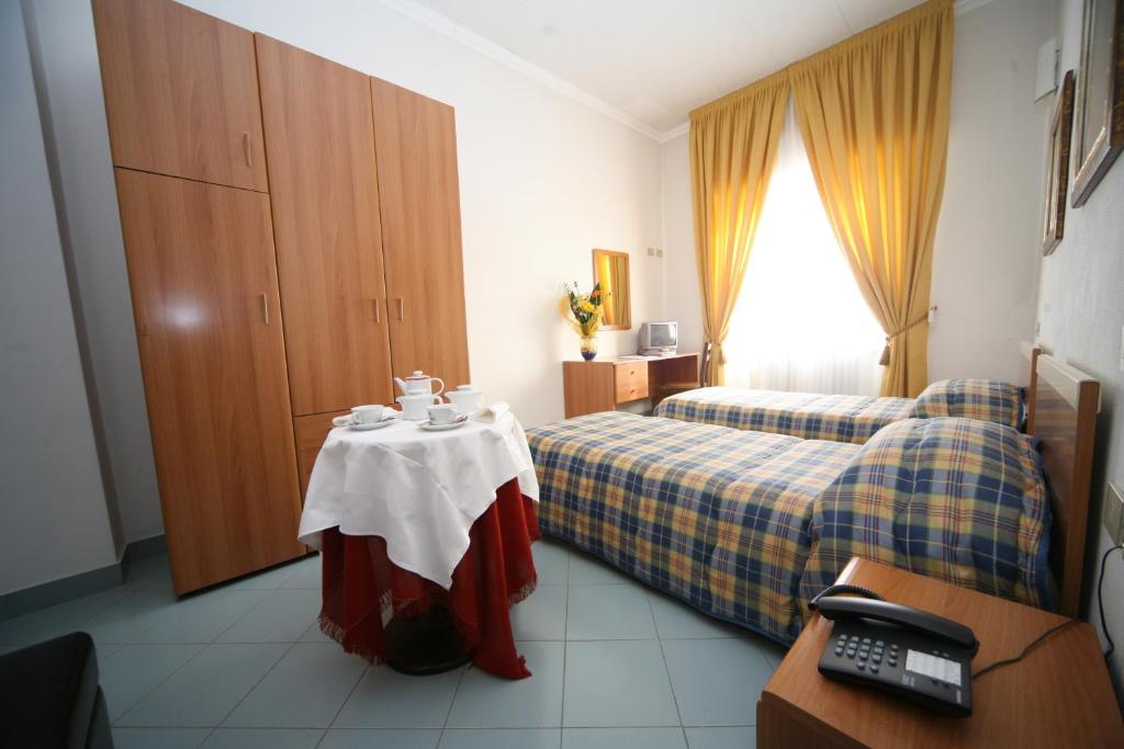 Gallery image of Hotel Emily Fiera in Lainate