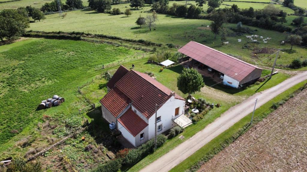 Letecký snímek ubytování Gîte d'Haute-Cour