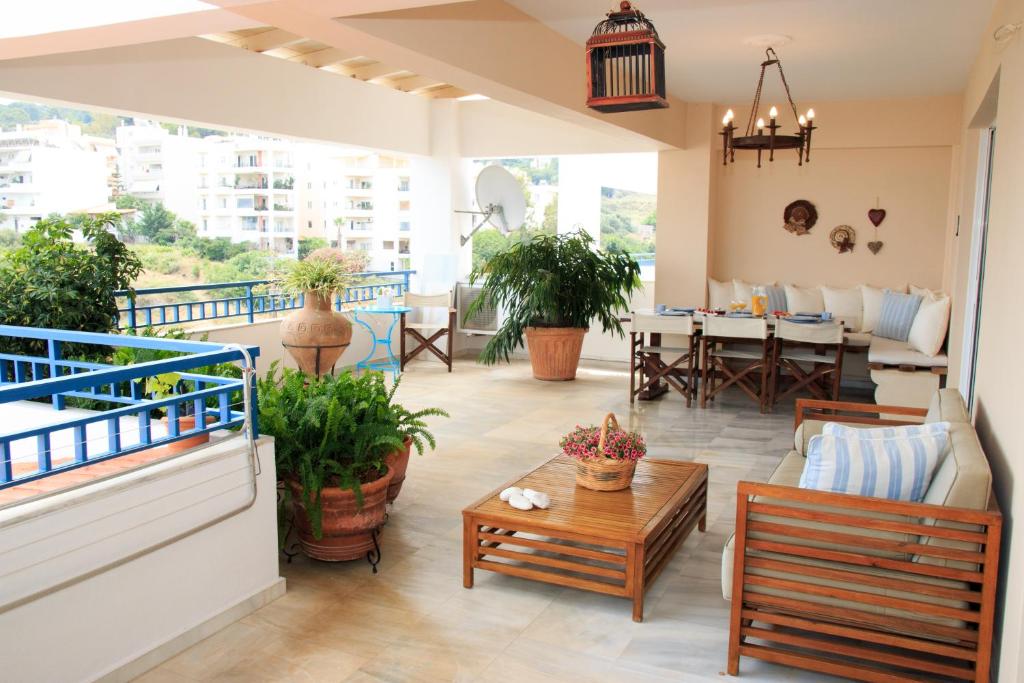 A balcony or terrace at Katerina's Luxury Apartment