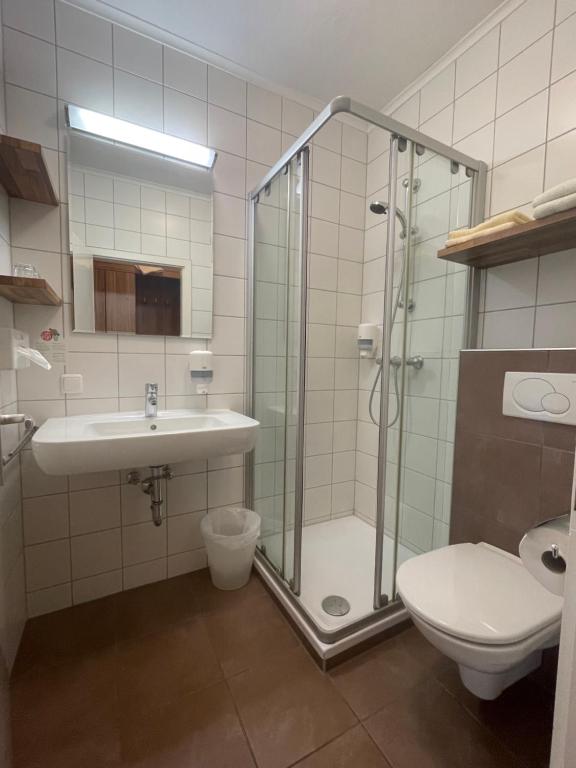 Koupelna v ubytování Gasthof Wösner