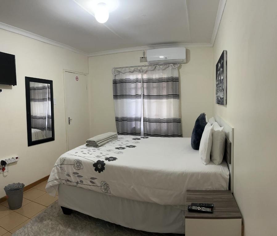Ncotshane BnB - Chambre Simple Standard