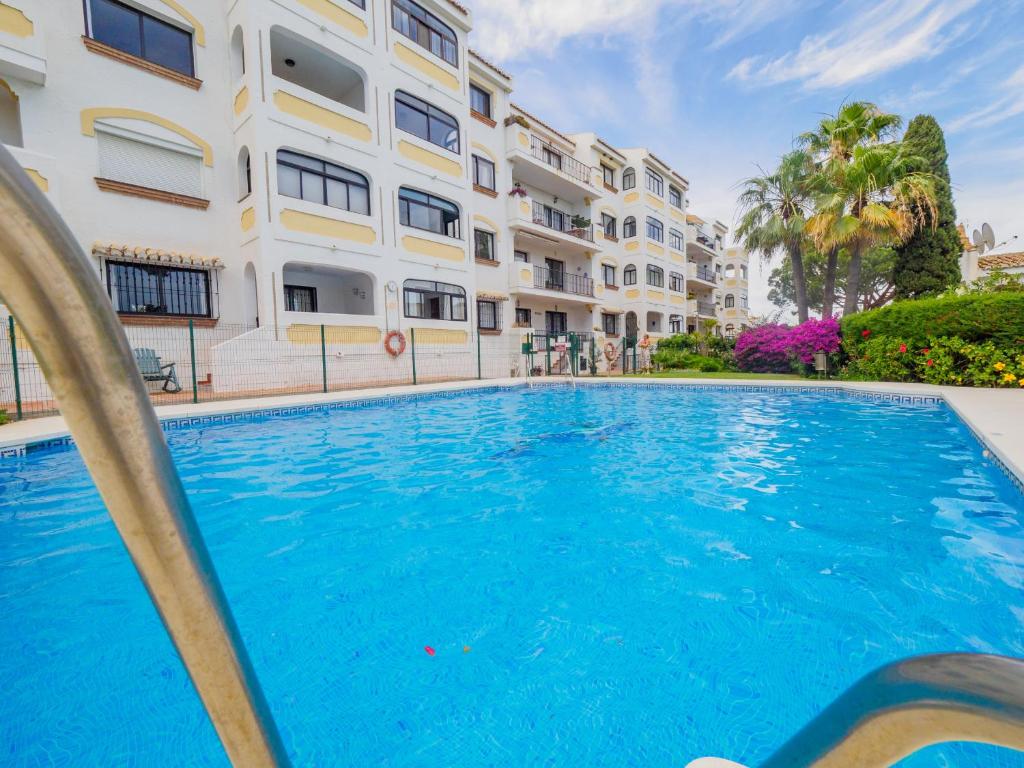 Bazén v ubytování Cubo's Apartamento Las Acacias Beach nebo v jeho okolí