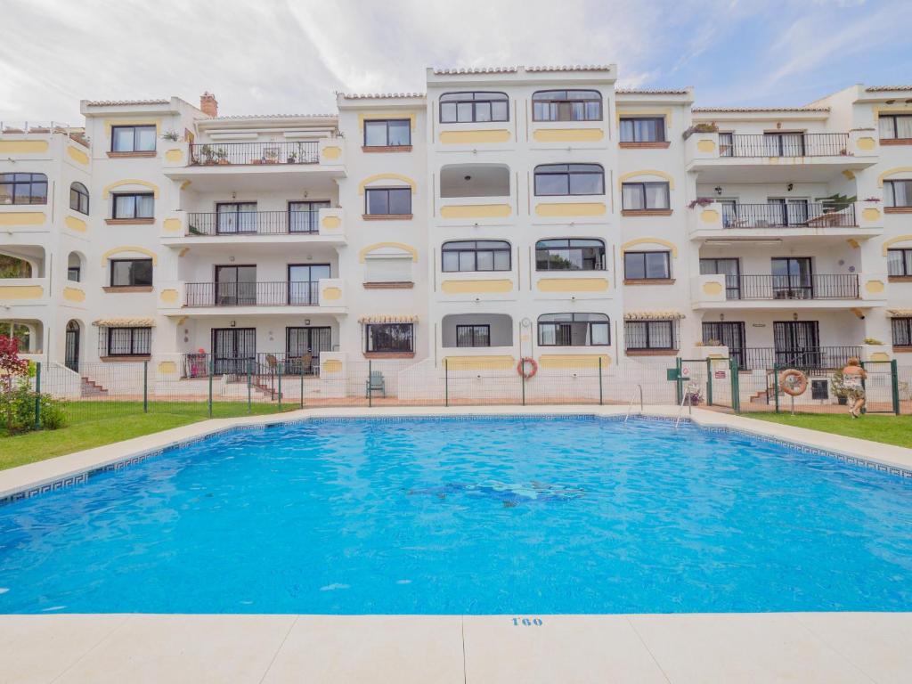 Bazén v ubytování Cubo's Apartamento Las Acacias Beach nebo v jeho okolí