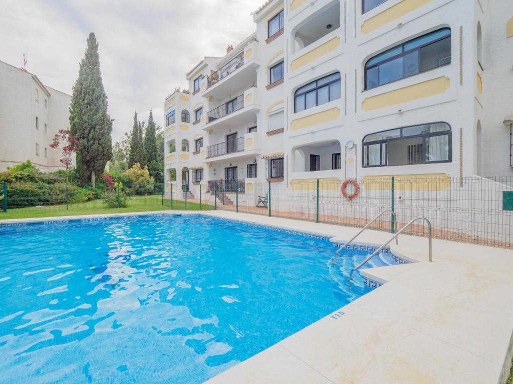 Bazén v ubytování Cubo's Apartamento Las Acacias Beach nebo v jeho okolí