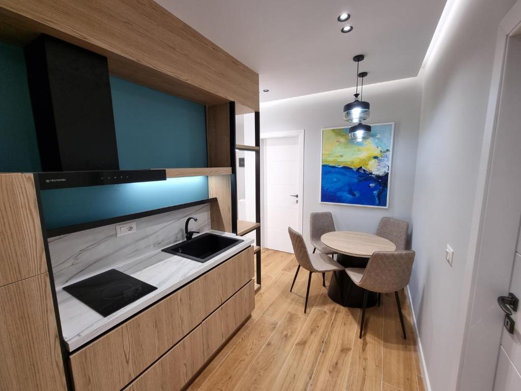 ReMar Apartments - Image 11