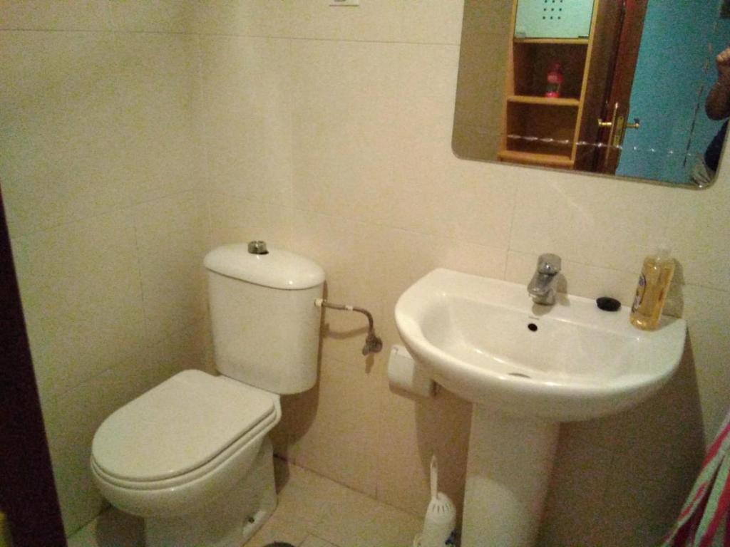 Kúpeľňa v ubytovaní TORRE ATALAYA House