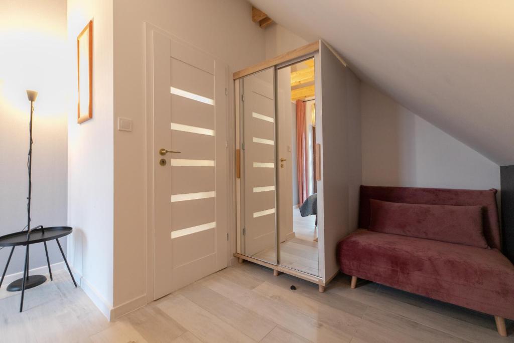Posedenie v ubytovaní Apartament Liściasty 2 z widokiem na góry - Dream Apart