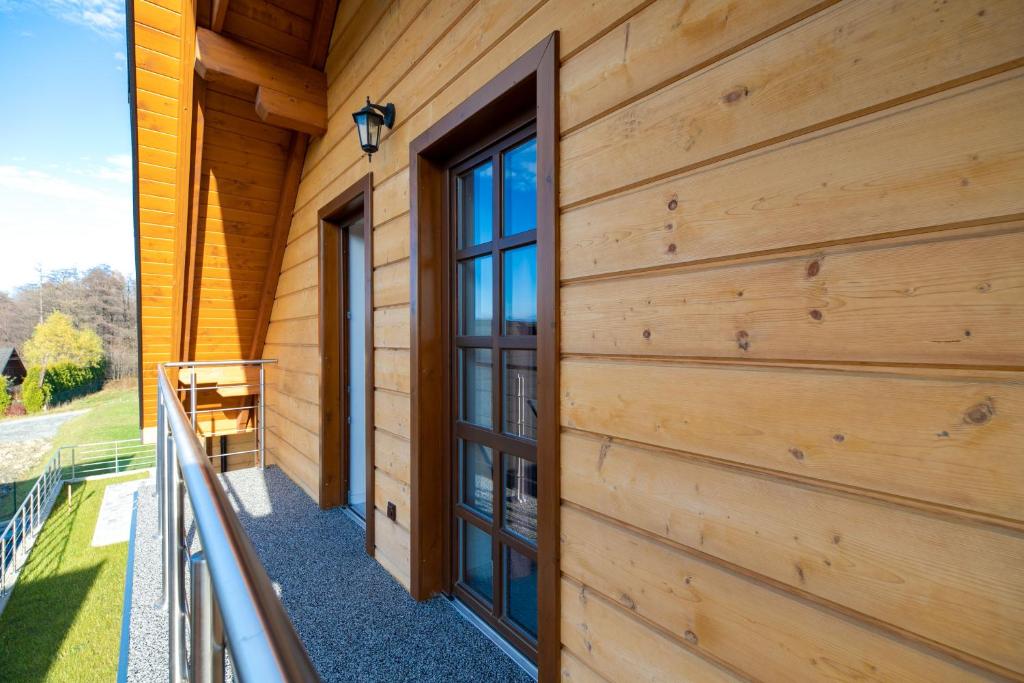 Balkón alebo terasa v ubytovaní Apartament Liściasty 2 z widokiem na góry - Dream Apart