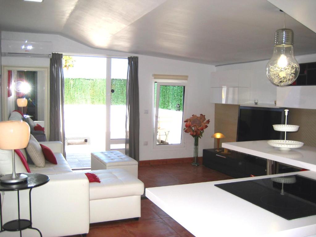 Kuchyň nebo kuchyňský kout v ubytování Lacy Golf Apartments