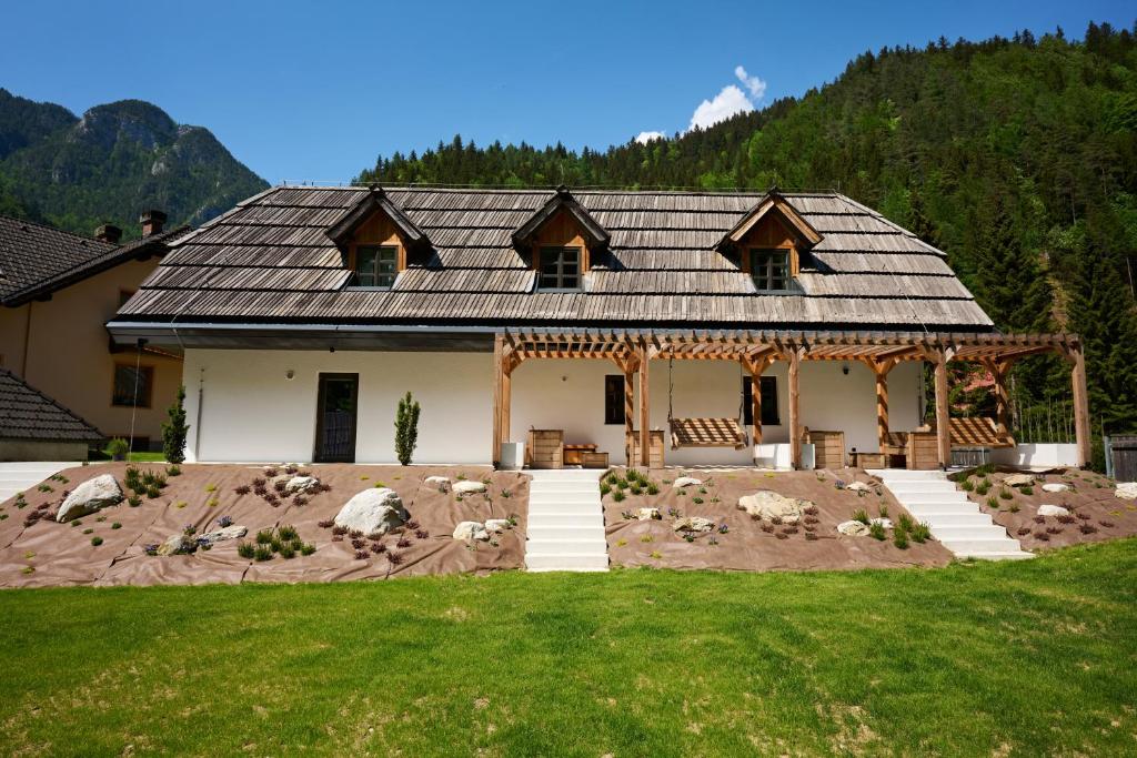 Nespecifikovaný výhled na hory nebo výhled na hory při pohledu z apartmánu