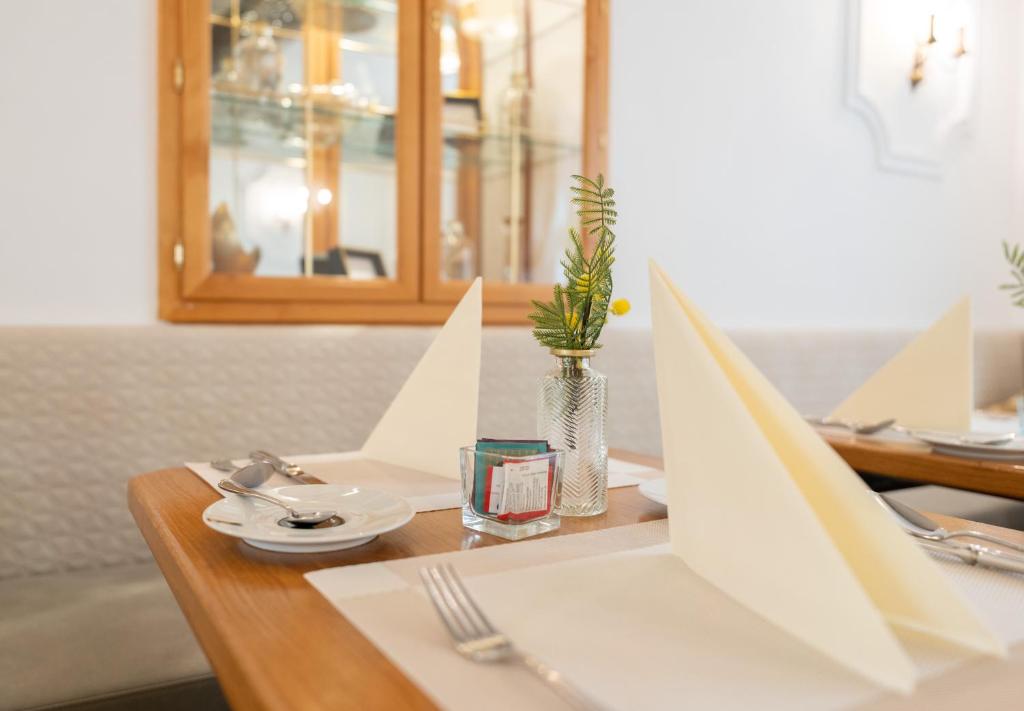 Cityhotel Trumer Stube - Resim 34