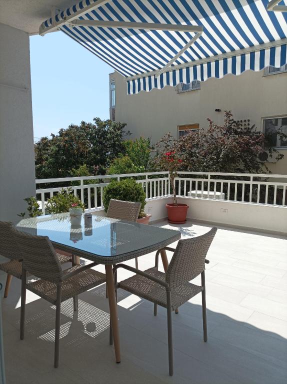 Balkón alebo terasa v ubytovaní LUXURY APARTMENT MEJE