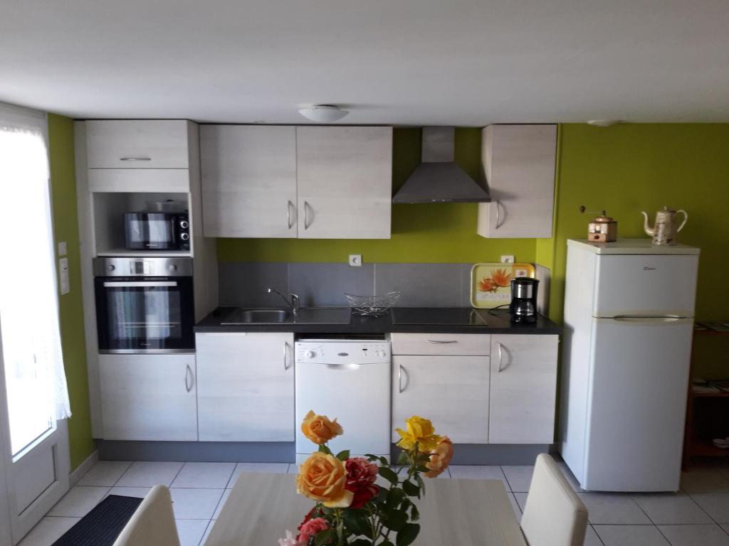 Logis de LANGE apt les Ecureuils - Apartamento De Dos Dormitorios