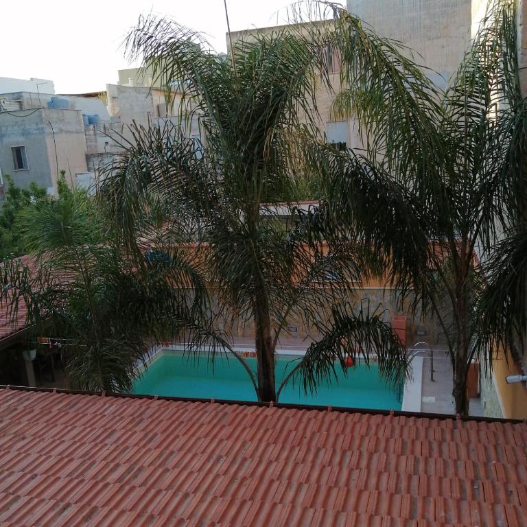 A piscina em ou perto de Ivana home