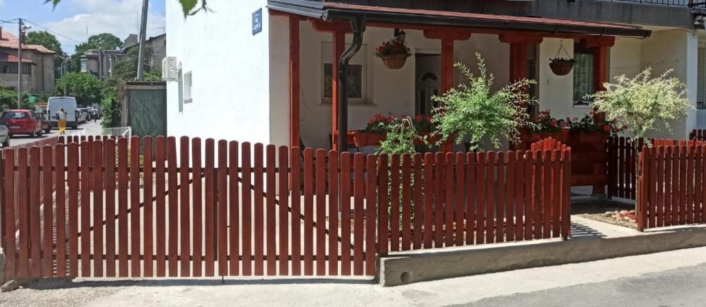 Budova, kde se apartmán nachází