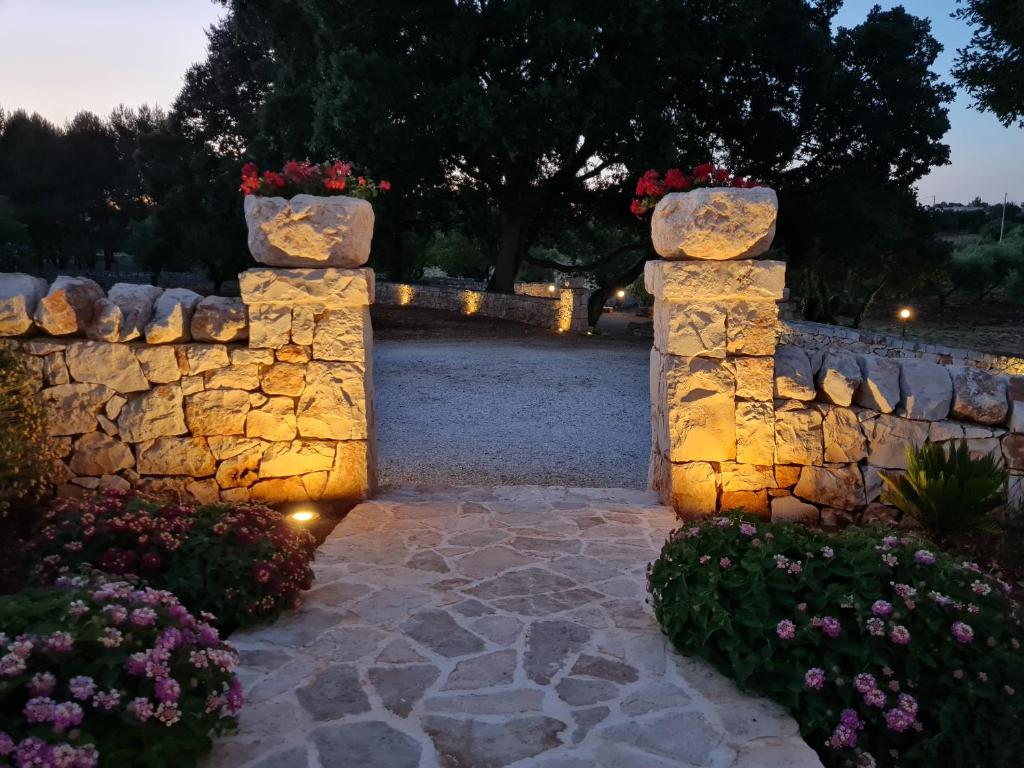 Vonkajšia záhrada v ubytovaní Villa Fumarola
