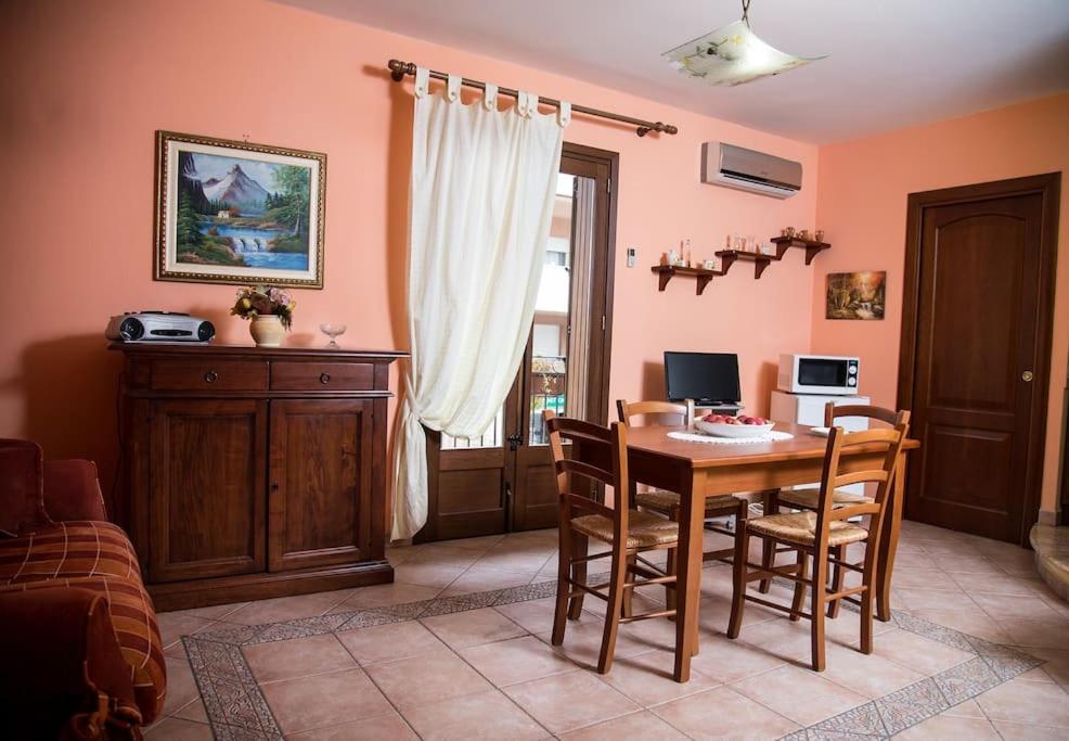 Μια τηλεόραση ή/και κέντρο ψυχαγωγίας στο Il Sole e La Luna