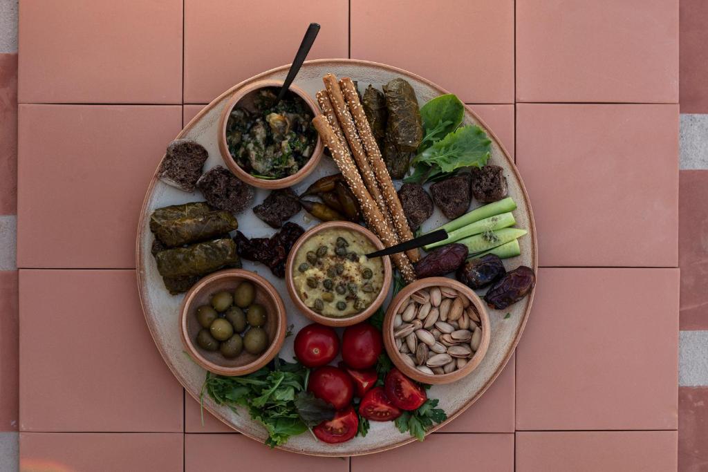 Ethos Vegan Suites Fira, Santorini - Resim 43