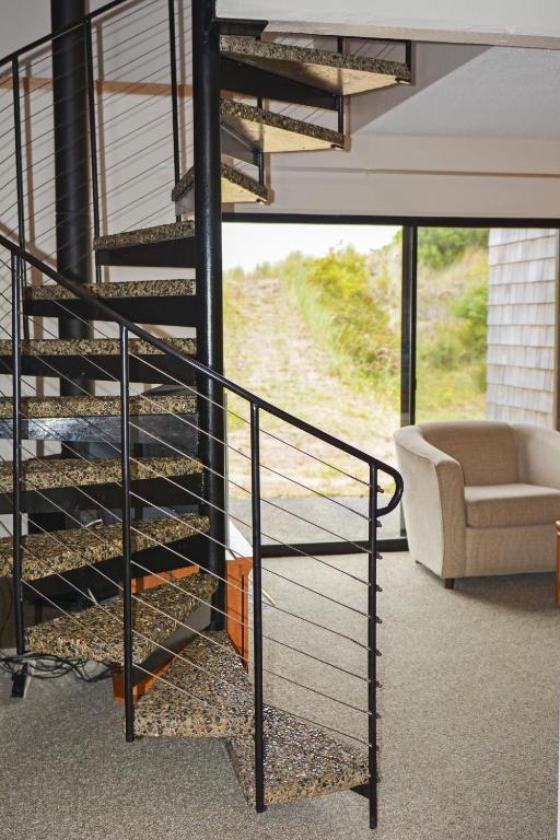 Surfcrest Resort - Suite