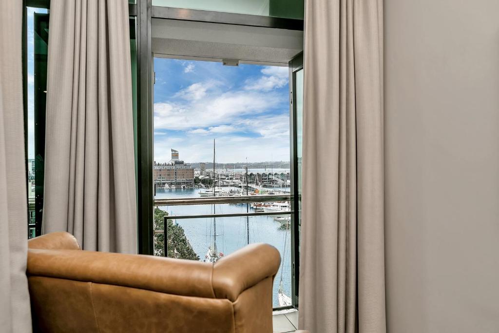 The Penthouse - Resim 25