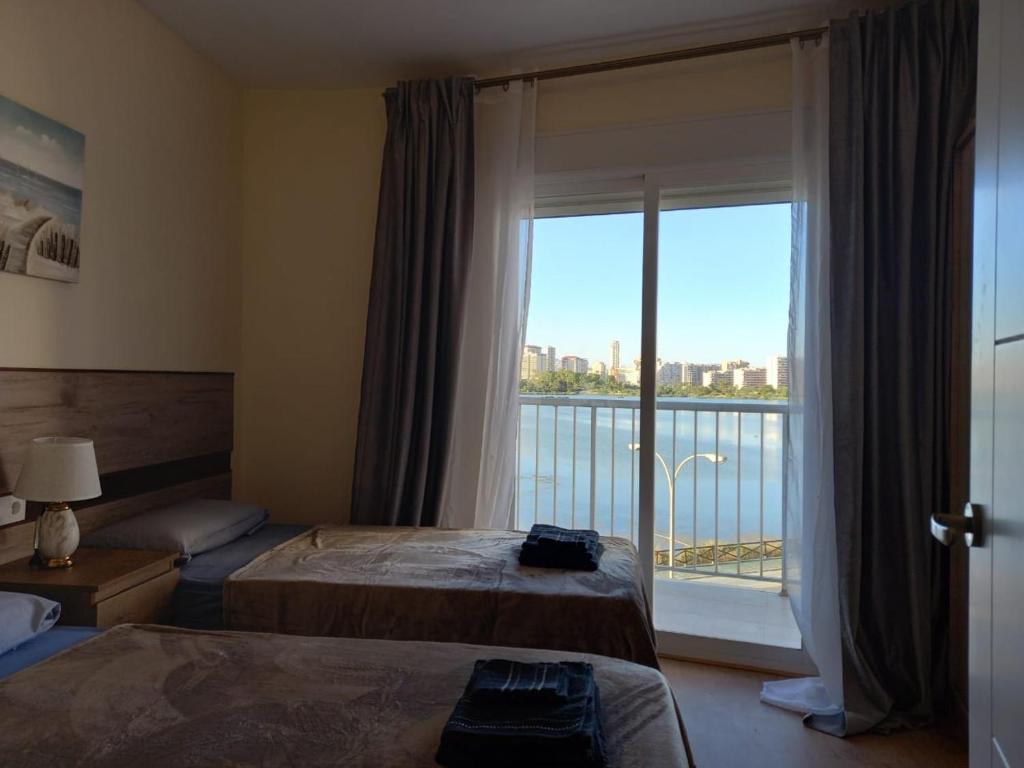 Flamingo Seaviews